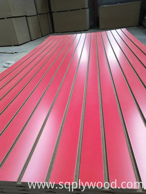 Linyi Factory 2-25mm Melamine Slatwall MDF Fiber Board Slot/Slotted Plain MDF for Furniture